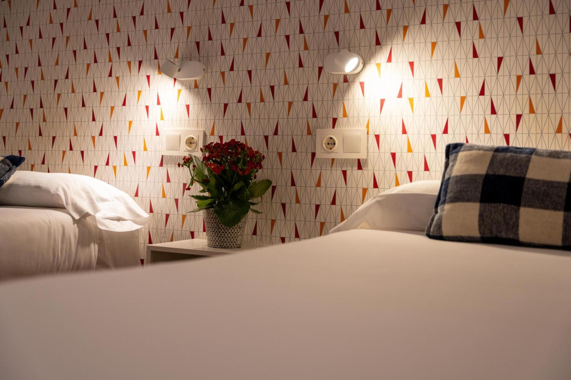 The House Gracia Hostel